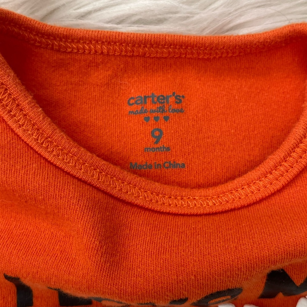 {Carter's} Halloween Long Sleeve Mummy Onesie in Orange - Size 9 Months - Picture 4 of 4